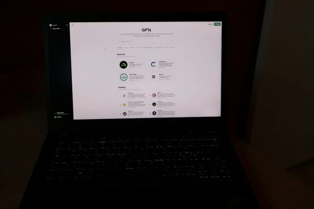Een laptop met een snelladende maatwerk website